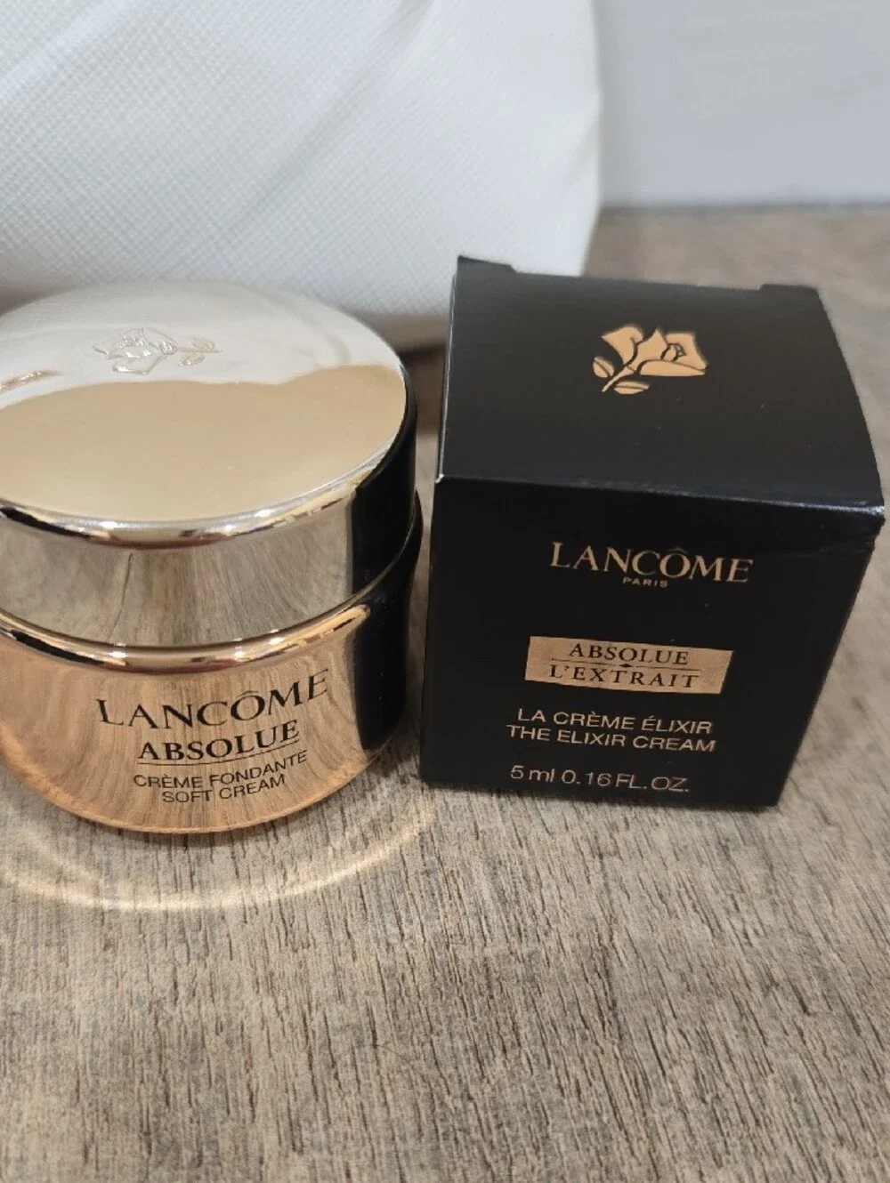 NWT!  LANCOME ABSOLUE SKINCARE SET!